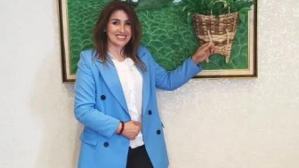 Yasemin Özçelik kimdir?