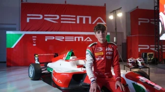 Alp Aksoy Kimdir? Türkiye’nin Genç Motor Sporları Yıldızı Formula 4’te Parlıyor