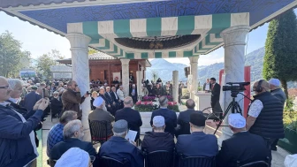 Rize'de Hoca Efendi anma programında Hatm-i Şerif ve Kur'an tilaveti gerçekleştirildi