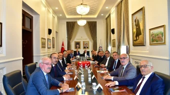 Sahipsiz Hayvanların Durumu Trabzon’da Düzenlenen Toplantıda Değerlendirildi