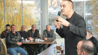 MHP'den Oltu'ya Ziyaret: Derdin Derdimiz Sohbetleriyle Vatandaşla Buluşma