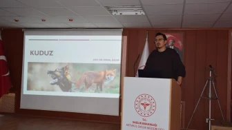 Artvin'de Sağlık Çalışanlarına Kuduz Eğitimi Verildi