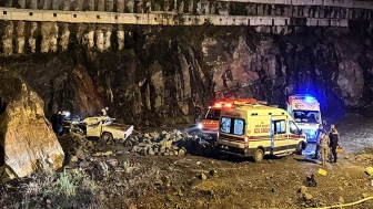 Rize’de boşluğa düşen kamyonetin sürücüsü hayatını kaybetti