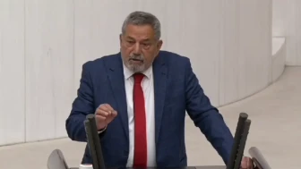 CHP’Lİ TAHSİN OCAKLI: “MEB YAZBOZ TAHTASINA DÖNDÜ, BU BÜTÇE NE EĞİTİME NE VATANDAŞA FAYDA SAĞLAMIYOR”