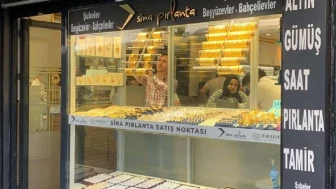 Kuyumcular Pazar Günü Açık mı? AVM'lerdeki Kuyumcu Dükkânları Çalışıyor mu?