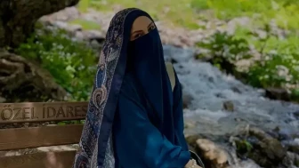 Sena Düzgün instagram hesabı var mı, kullanıcı adı ne?