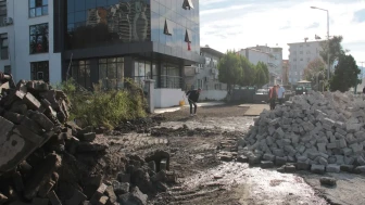 Hopa’da Bakım ve Onarım Çalışmaları Hız Kesmeden Devam Ediyor
