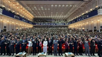 Anahtar Parti 1 yaşında: "Umudun adresi biz olacağız"