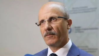 Erol Özvar: Biyografi ve Kariyerine Dair Merak Edilenler