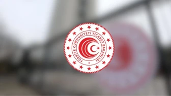 Ticaret Bakanlığı'ndan kafe ve restoranlara yeni düzenleme: Bahşiş gönüllü, servis ücreti yasak