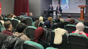 Erzurum'da Gençlik Buluşması: Gönüllülük ve Proje Fırsatları Ele Alındı