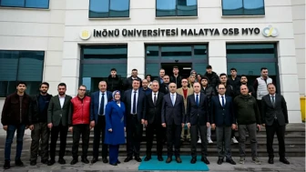 "Başkan Er, İnönü Üniversitesi’nde öğrencilere kariyer fırsatlarını anlattı"