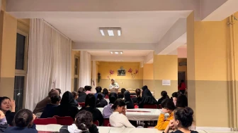 Oltu'da değerler eğitimi: Öğrenciler saygı ve nezaket dersleri aldı