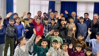 İl Müftüsü Şavşat Hafızlık Kursu'nda Kursiyerlerle Bir Araya Geldi