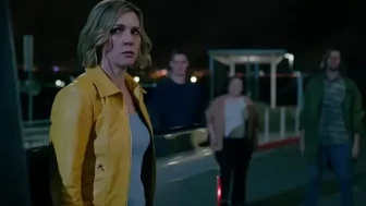 Pluribus Nereden İzlenir? (Full HD) – 1. Sezon 1. ve 2. Bölüm Türkçe Dublaj & Altyazılı Yayında!