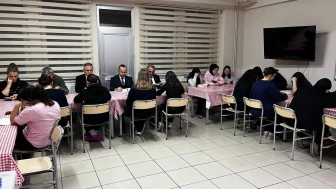 Artvin'de "Ailece Okuyoruz" Projesi Başladı, Kitap Okuma Alışkanlığı Güçlenecek