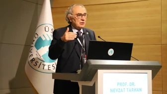 Prof. Dr. Nevzat Tarhan: Şu anda kültür aktarımını artık aile yapmıyor; yeni medya yapıyor!