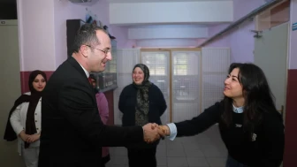 Akçaabat'ta Eğitim Projeleri: Başkan Ekim, Öğretmenlerle Bir Araya Geldi