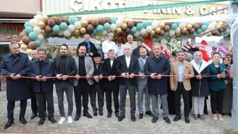 Çikot Fırın & Cafe Hizmete Açıldı: Açılışa Yoğun Katılım
