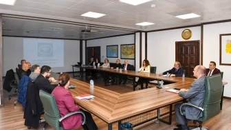 10 Aralık Dünya İnsan Hakları Günü’nde Ortahisar’da Değerlendirme Toplantısı Yapıldı