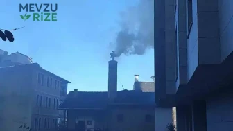 Rize'de lokantanın bacasında yangın, şehir dumana boğuldu, kontrol altına alındı