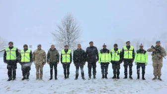 Yılbaşı trafik tedbirleri için Kaymakam ve Vali'den jandarma ve polise tam destek ziyareti