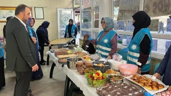 Rize’de Hayır Çarşısı'na Yoğun İlgi: Gazze İçin Gönüller Bir Araya Geldi