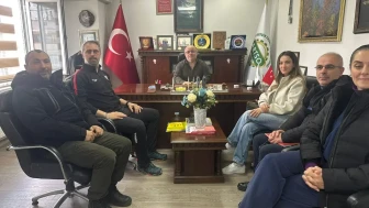 Artvinspor Başkanı Yıldırım'dan Teknik Ekiple Önemli Görüşmeler!