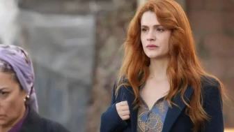 Burcu Cavrar: 'Siyah Beyaz Aşk' Dizisinden Sonra 'Taşacak Bu Deniz'de Hicran Karakteri ile Dikkatleri Üzerine Çekiyor!