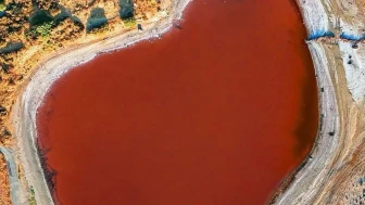 Çanakkale’de 2 bin yıllık 'Kalpli Göl'e 7/24 jandarma koruması