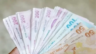 Emekli Maaşına Yüzde Yüzlük Artış Bekleniyor: 2026'da SSK ve Bağ-Kur Emeklileri Ne Kadar Gelir Elde Edecek?