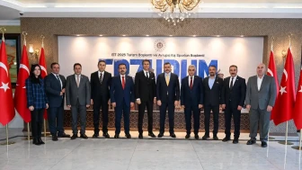 Körling Federasyonu Başkanı'ndan Erzurum'da sporcu buluşması ve gelişim hedefleri görüşüldü