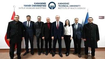 KTÜ Sağlık Bilimleri Enstitüsü, 2025 hedefleri için toplantı düzenledi
