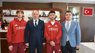 Olimpik Short Track Milli Takımı Erzurum'da, başarı dilekleri ve destek sözü aldı