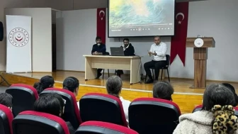 Taşacak Bu Deniz Dizisinin Oyuncuları, Çocuklarla Buluşarak Keyifli Anlar Geçirdi