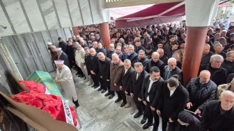 Rize Belediye Başkanı Rahmi Metin’in Amcası Sadık Metin Son Yolculuğuna Uğurlandı