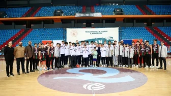 U16 Basketbol Turnuvası'nda Trabzonspor Birinci, Genç Yıldızlar Geleceğe Umutla Bakıyor