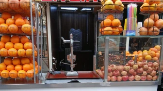 Diyarbakırlılar şifayı sıkma meyve suyunda arıyor