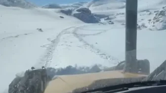 Çat Belediyesi karla mücadelede başarılı, yollar yeniden ulaşıma açıldı!
