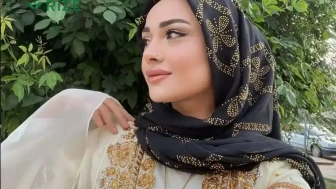 Pınar Cilit, başörtüsünü çıkarıp açık halini iki cümlelik notla paylaştı