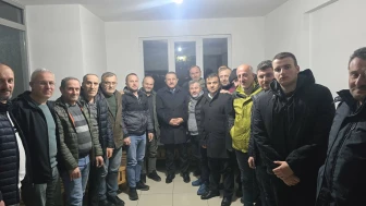 Başkan Koçal, Mavi Şehir Sitesi'ni ziyaret ederek vatandaşlarla buluştu ve talepleri dinledi