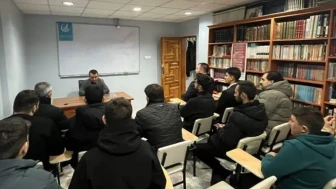 Bayburt'ta Peygamberimizin Ahlakı Semineri Yoğun İlgiyle Gerçekleşti