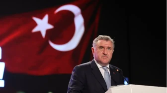 Bak: Gençlerimiz kamplarda deneyim kazanıyor, arkadaşlar ediniyor