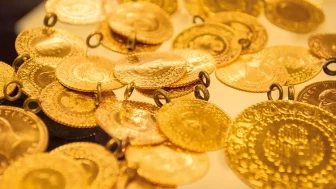 Altın Rize’de Rekora Koştu! Yatırımcı Ne Yapmalı?