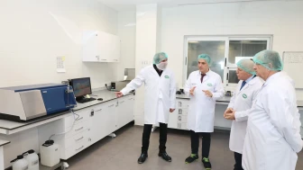 Erzurum Büyükşehir Belediye Başkanı Sekmen, Sütaş Bingöl Tesisleri'ni ziyaret etti