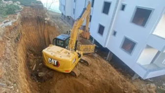 İyidere Belediyesi, okulların altyapısını güçlendirmek için 60 milyon TL'lik yatırım yapıyor