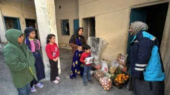 Eyyübiye'de yetim evleri şen oldu