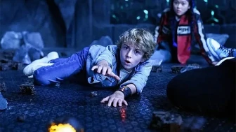 Gizli Karargah Filmi Konusu Nedir ve Oyuncuları Kimlerdir? Gizli Karargah Sonu Nasıl Bitiyor?