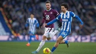 Ferdi Kadıoğlu, Manchester United ile Brighton arasındaki maçta ilk 11'de sahaya çıkıyor!