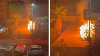 Gaziantep'te Park Halindeki Araç Kısa Sürede Yanarak Küle Döndü